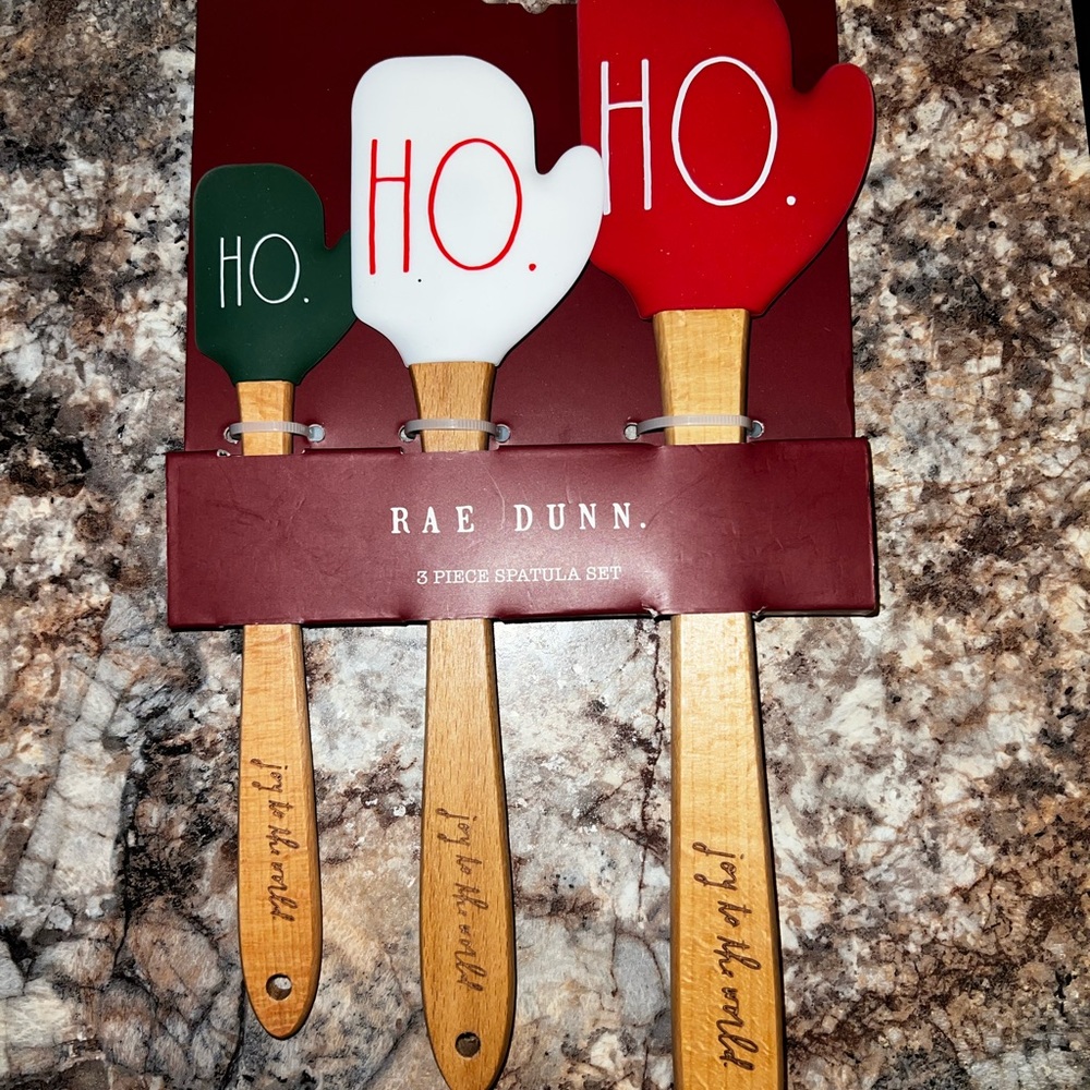 Rae Dunn “ HO HO HO “ Spatula Set Red White & Green Santa Baking Cake Pies
